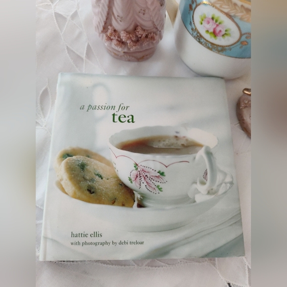 Other - A Passion For Tea Gift  Book Spring Cottagecore